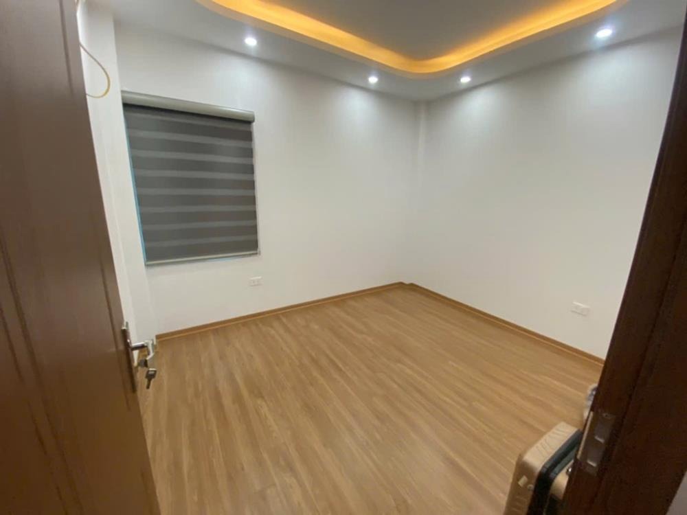 Bán Căn 5 Tầng, 36.3m² - Mặt Tiền 3.5m - Ngõ Rộng - Giá 5 Tỷ