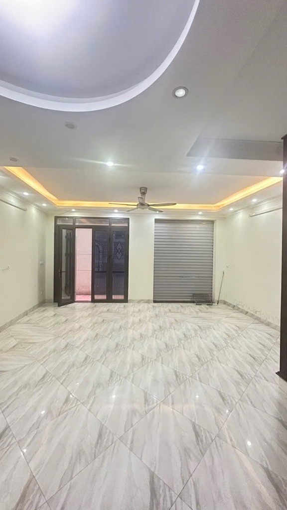 Bán nhà 4 tầng Bắc Từ Liêm - 7.15 tỷ - Sổ vuông đẹp - Ô tô vào nhà
