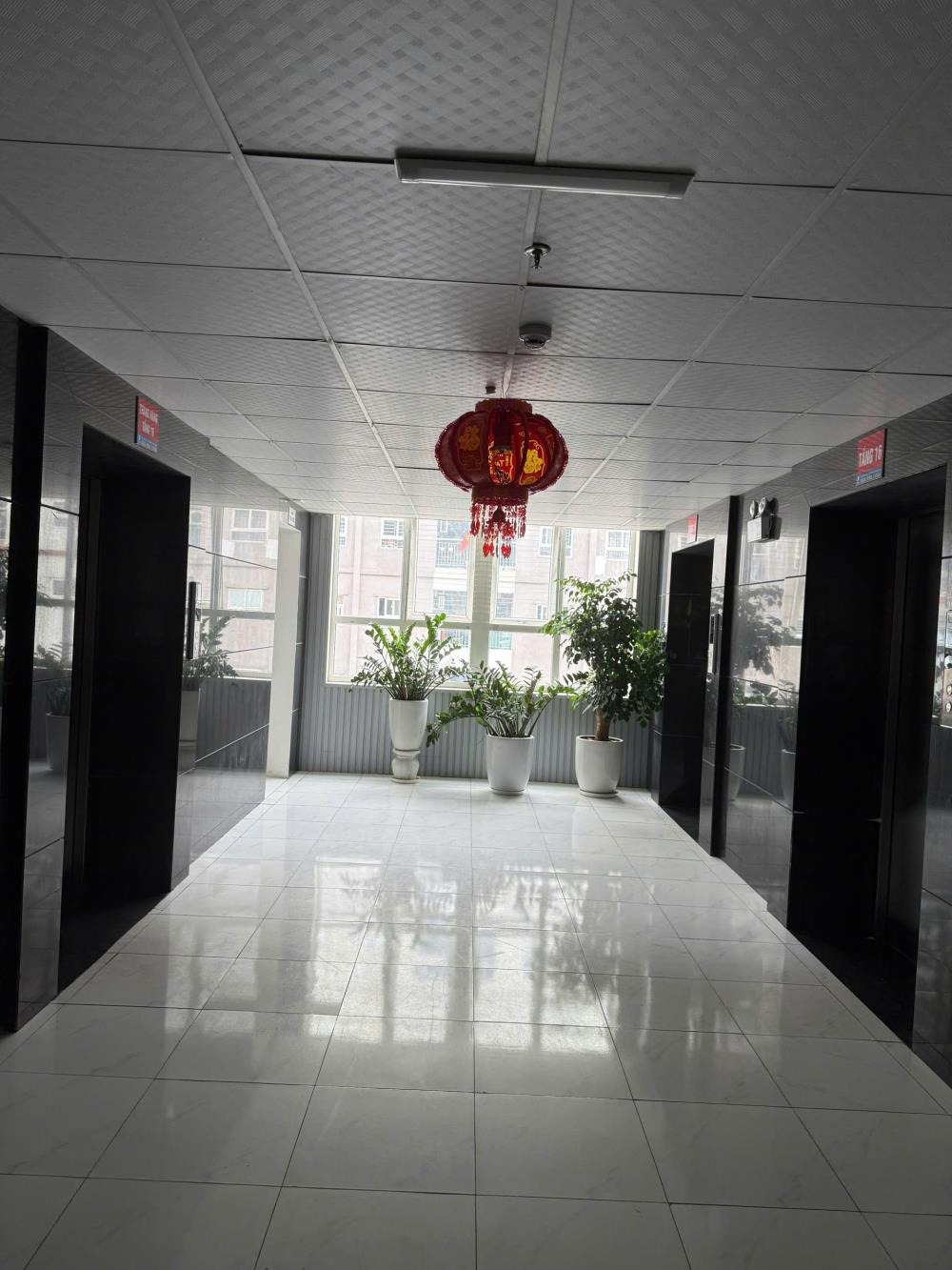 Cần Tiền Gấp: Bán Căn Hộ 2PN, Tầng 16 KĐT Thanh Hà, Giá Ưu Đãi
