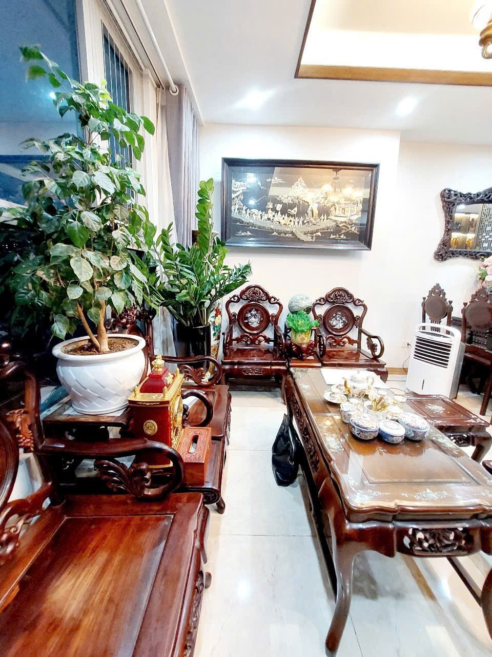 Căn hộ 3PN, 2WC Ciputra - Vị trí đẹp, gần Sunshine City - Giá 5.99 tỷ