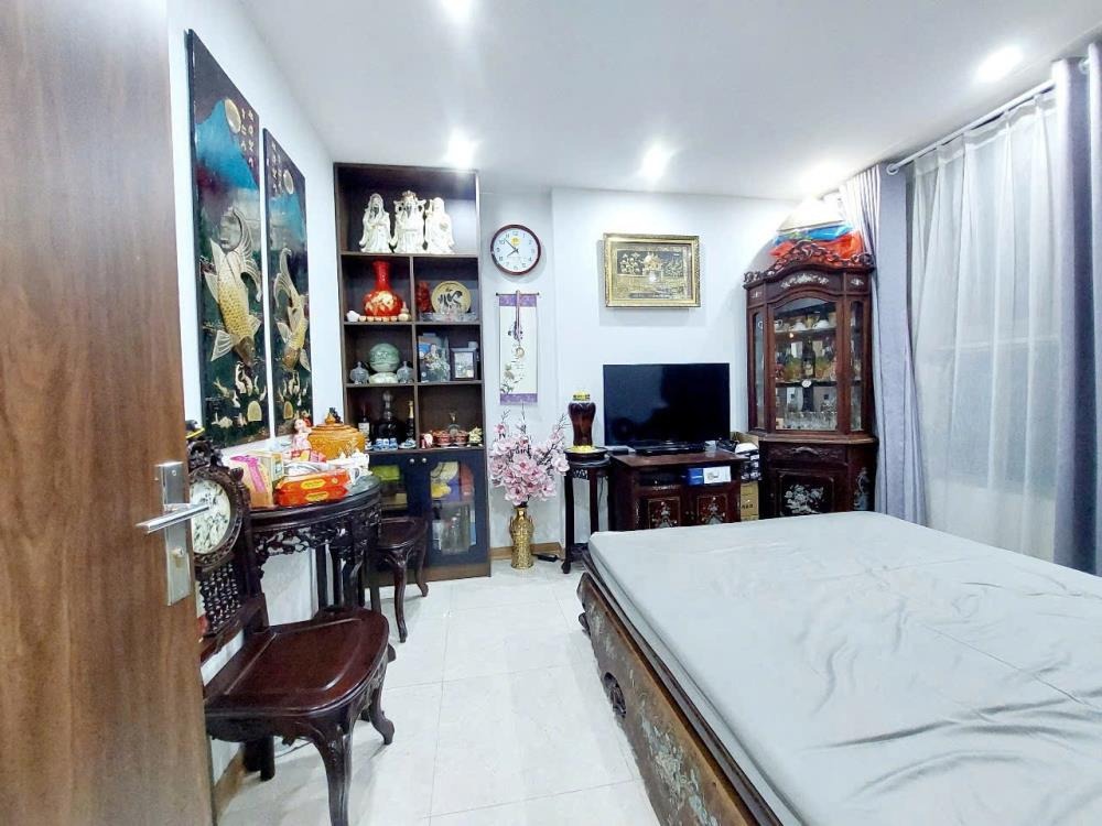 Căn hộ 3PN, 2WC Ciputra - Vị trí đẹp, gần Sunshine City - Giá 5.99 tỷ
