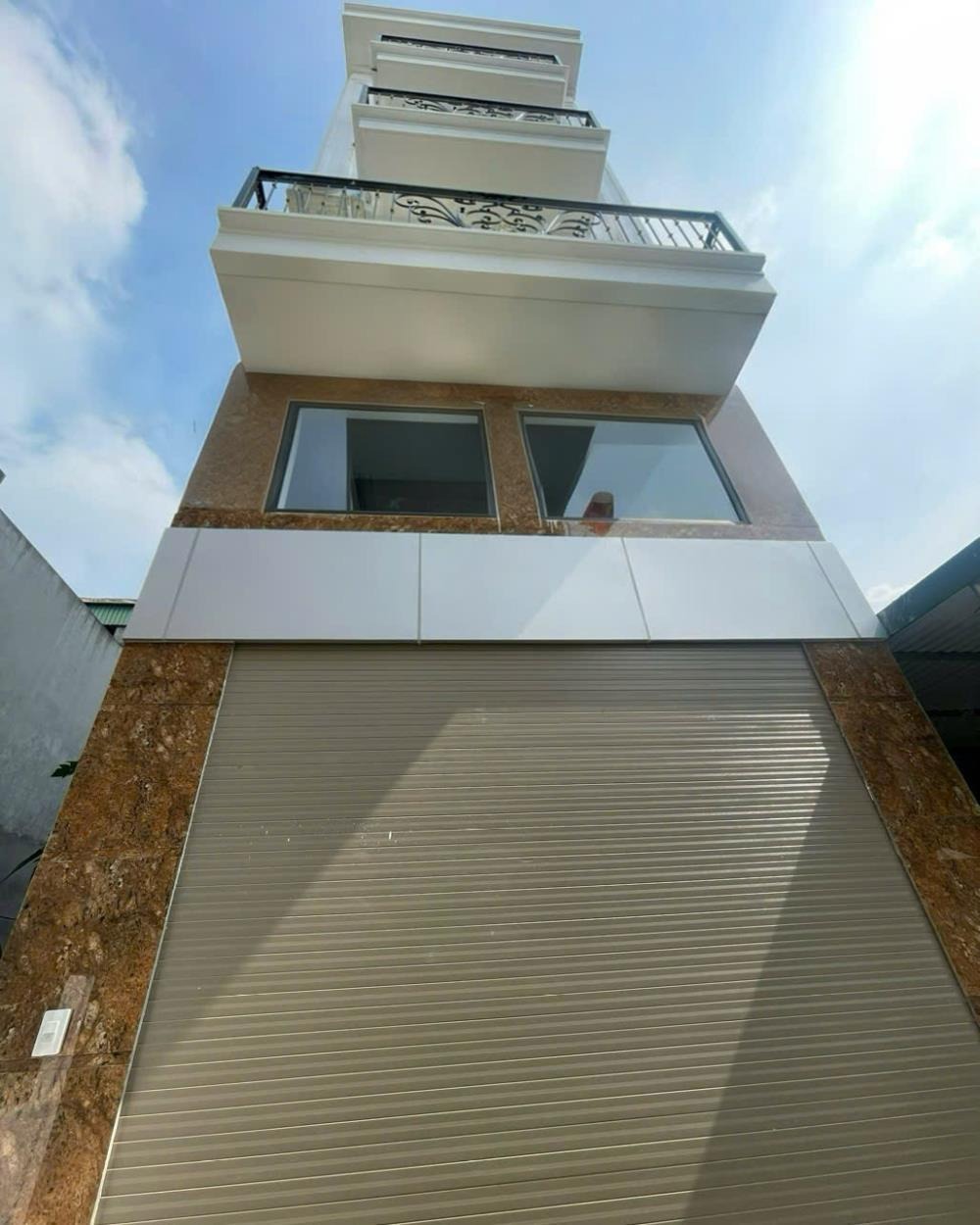 Bán Nhà Vĩnh Ninh, Vĩnh Quỳnh, Thanh Trì - 55m² - 5 Tầng - Full Nội Thất - 6.8x Tỷ