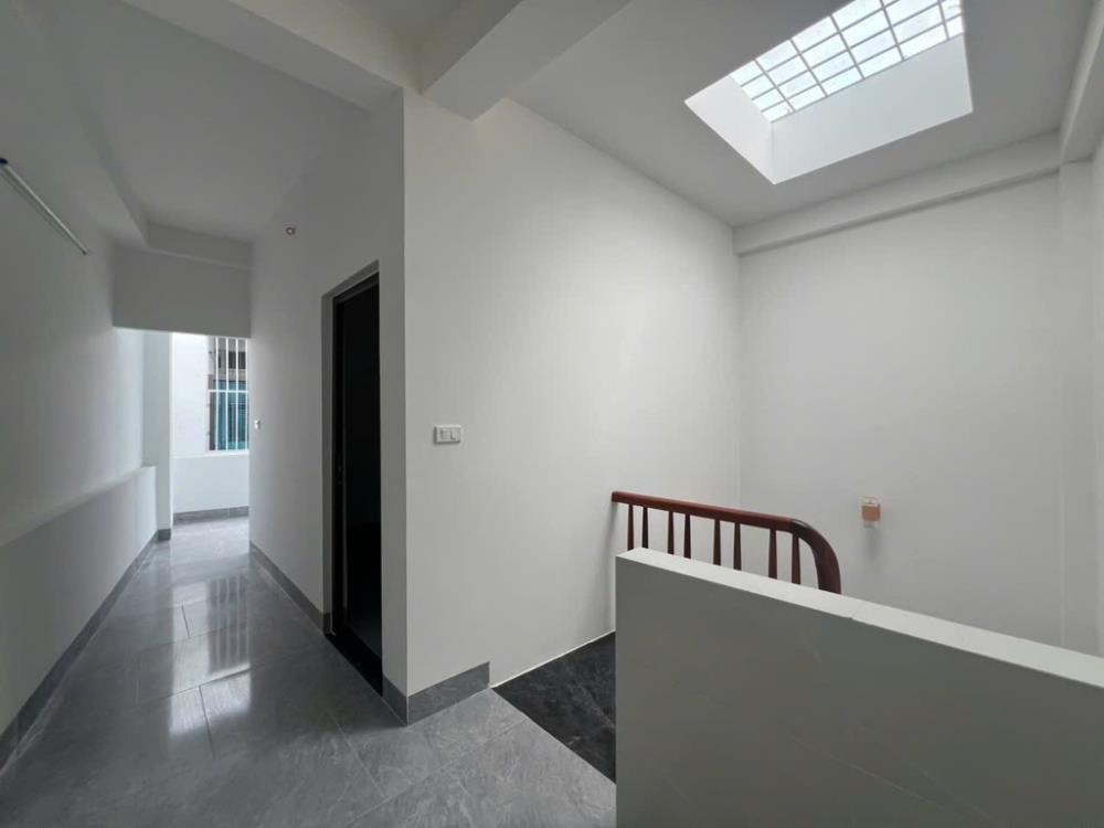 Nhà Mới Cực Thoáng - Bắc Từ Liêm: Mặt Tiền Rộng, Nở Hậu, Giá Tốt