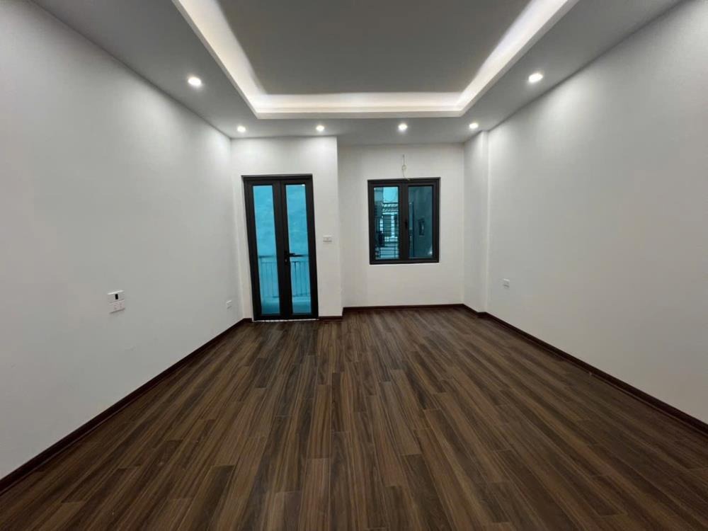 Nhà Mới Cực Thoáng - Bắc Từ Liêm: Mặt Tiền Rộng, Nở Hậu, Giá Tốt