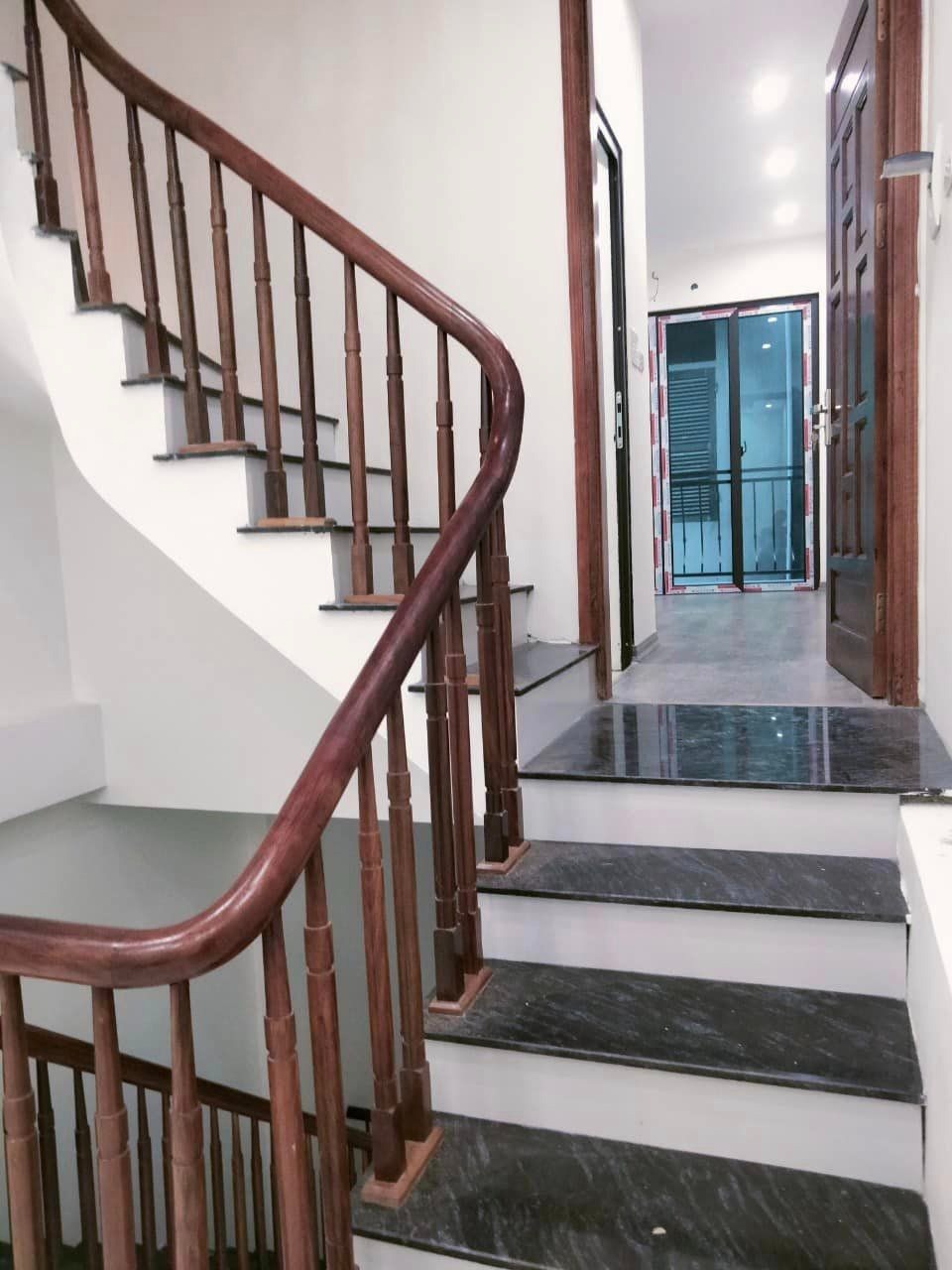 Nhà Mới 5 Tầng, 6 Phòng Ngô Quyền Hà Đông - Giá 6 Tỷ (Thương Lượng)
