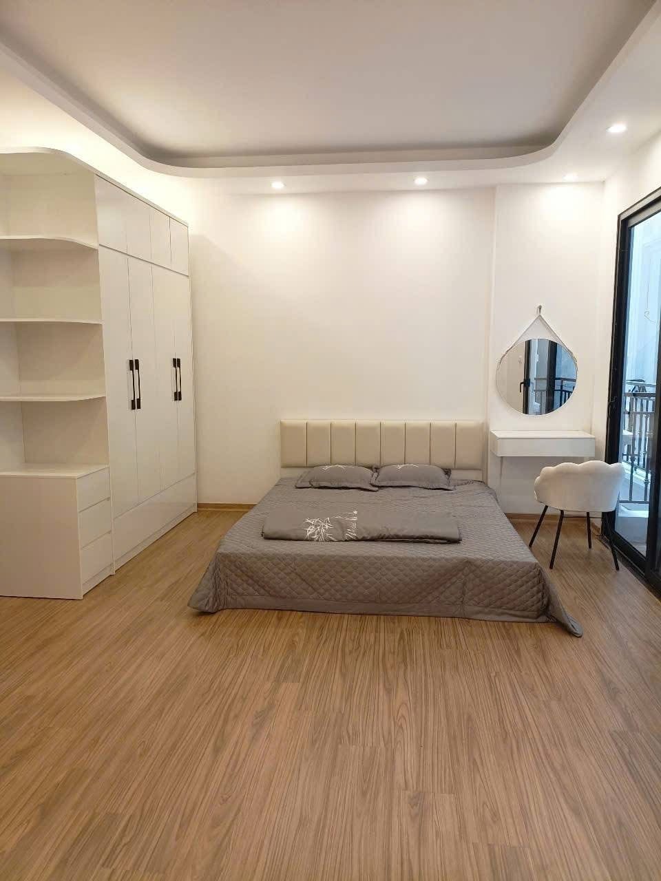Dương Nội Hà Đông: Nhà Mới 5 Tầng, 40m2, Giá 6 Tỷ - Vị Trí Đắc Địa