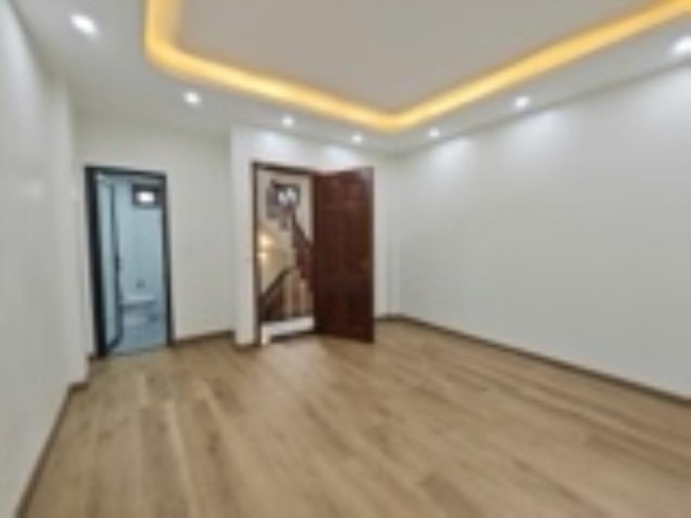 Phố Lụa Vạn Phúc - 5 Tầng, Full Nội Thất, 20m Ra Oto - Giá Tốt