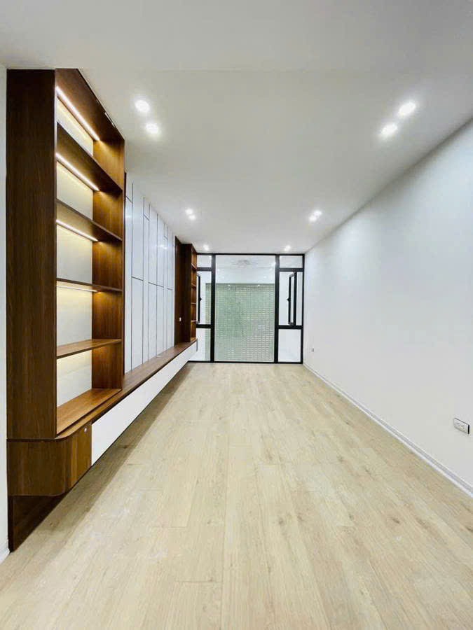 Nhà Mới Đẹp Trung Tâm Đống Đa, Ô Tô Đỗ Cửa, 40m x 7 Tầng Thang Máy - 0845369333