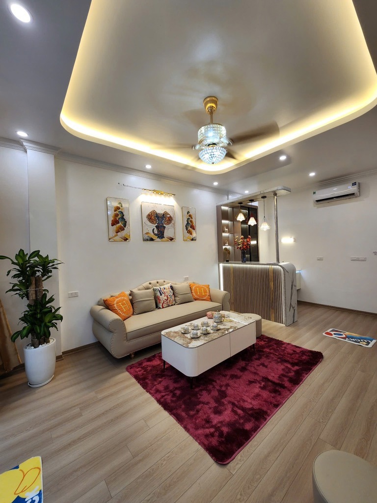 Bán Nhà Phân Lô Thái Hà, Đống Đa - Full Nội Thất, Gara Ô Tô, Ngõ Thông