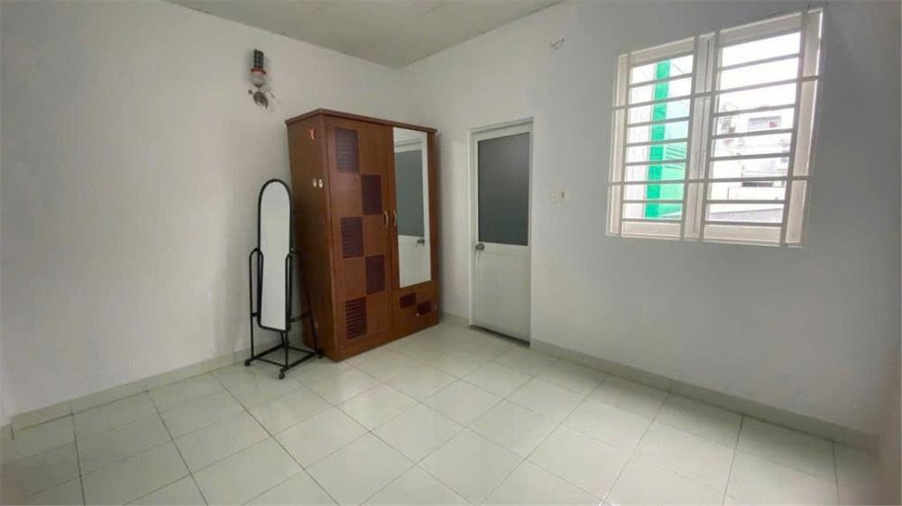 Nhà Đẹp Trung Tâm Linh Đông - 4.x Tỷ - Gần Phạm Văn Đồng