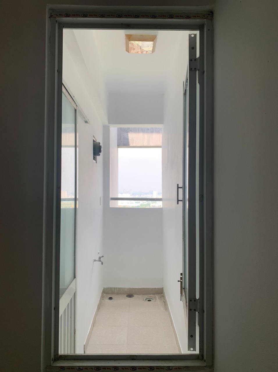 Căn hộ HQC Plaza Bình Chánh: Giá 1.25 tỷ, Sổ Hồng Riêng, 2PN