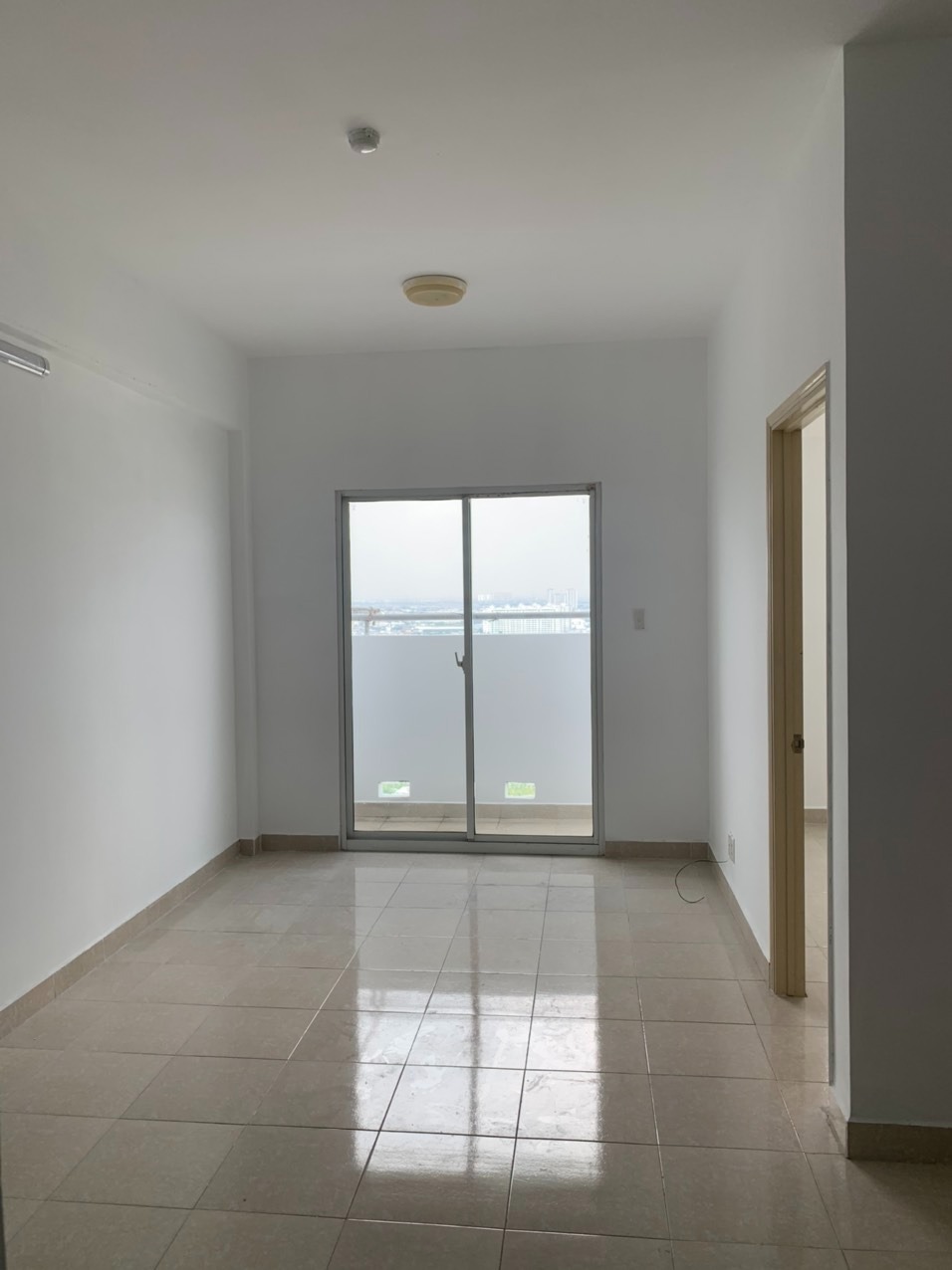 Căn hộ HQC Plaza Bình Chánh: Giá 1.25 tỷ, Sổ Hồng Riêng, 2PN