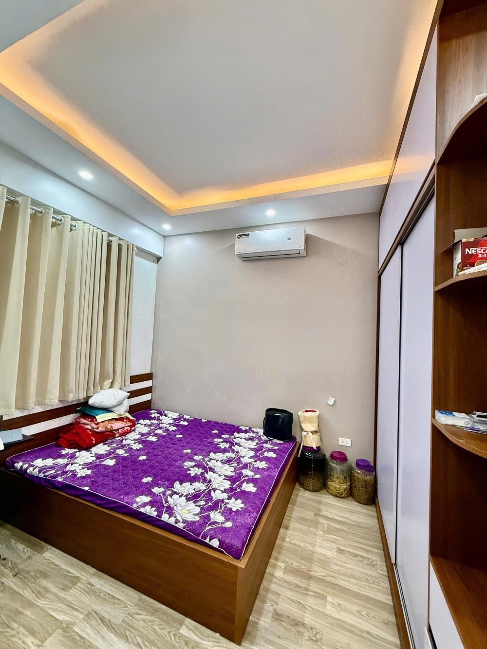 Bán Gấp Căn Hộ 66m2, 2PN, Giá 2.3 Tỷ - KĐT Thanh Hà