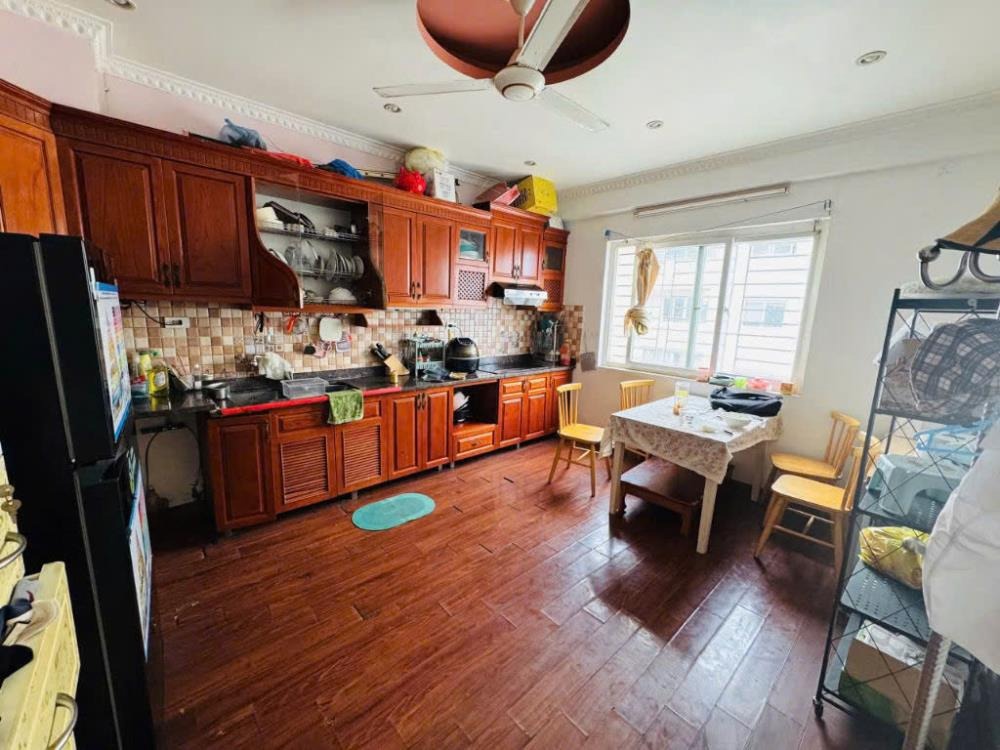🔥 Bán Gấp 2 Căn Hộ 115m² Giá Tốt Nhất Thái Thịnh, Đống Đa 🔥