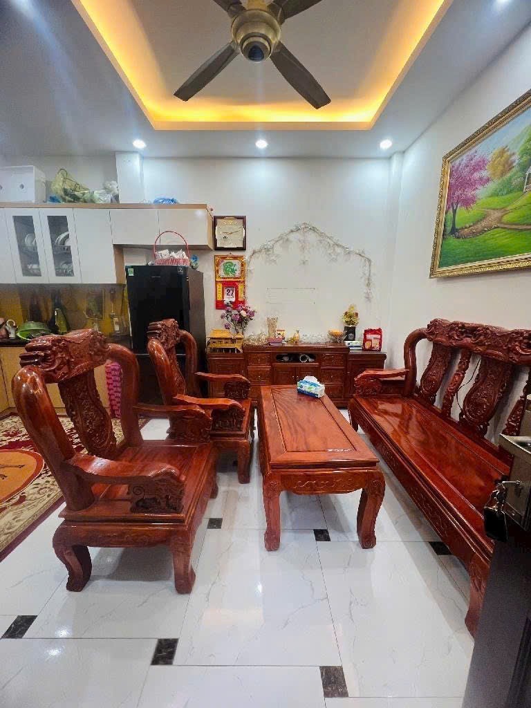 Bán Nhà Lai Xá - Gần Đại Học - Giá 4.9 Tỷ - Vị Trí Đẹp