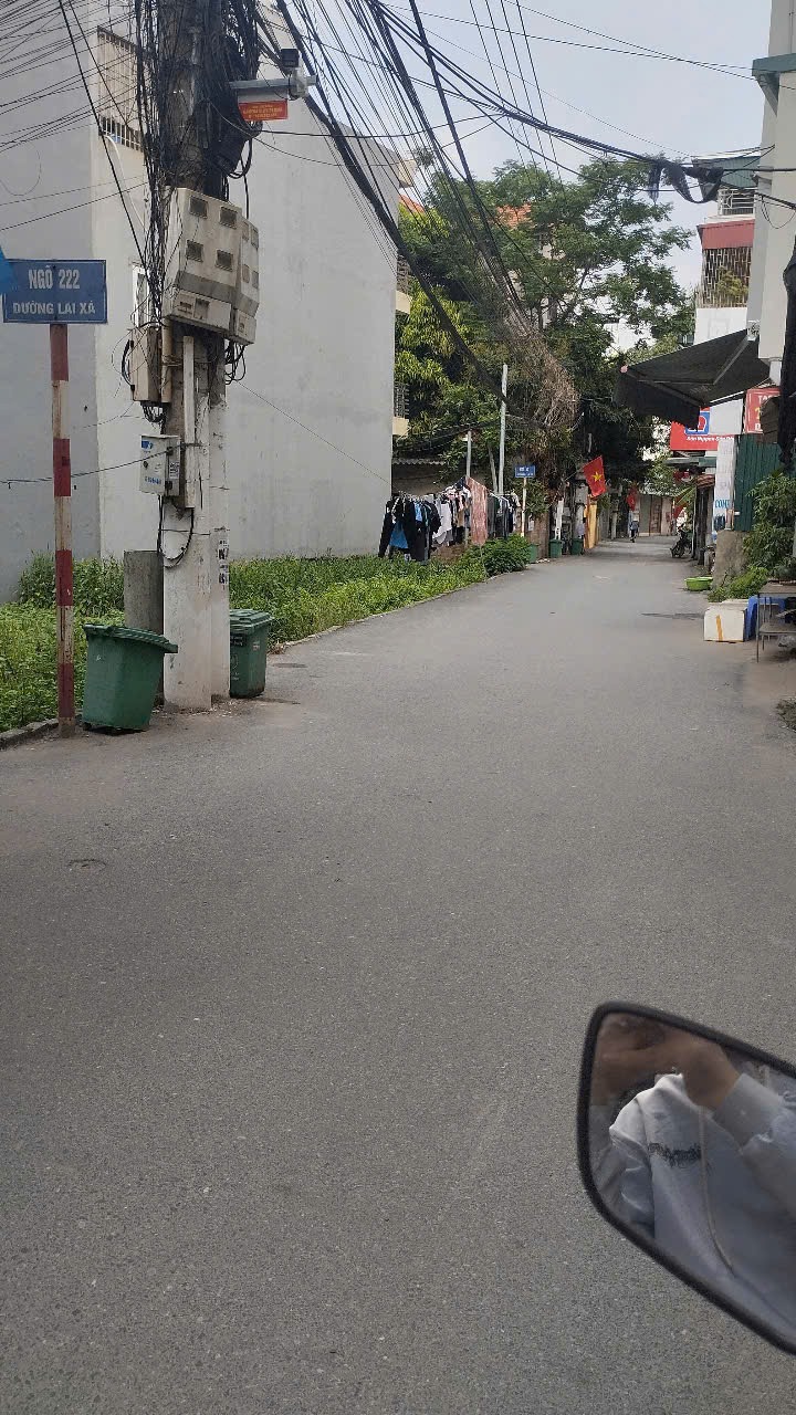 Bán Nhà Lai Xá - Gần Đại Học - Giá 4.9 Tỷ - Vị Trí Đẹp