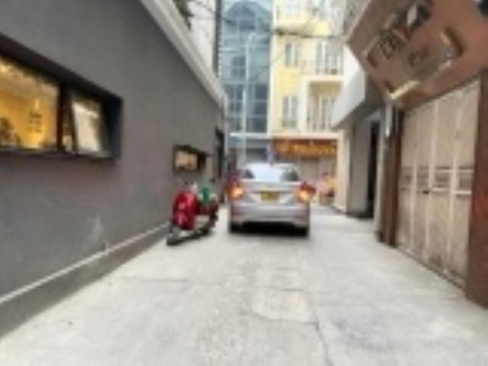 Bán nhà Phố Nhật Ba Đình 52m², 4 tầng, Kinh Doanh Đỉnh, Ô Tô Tránh