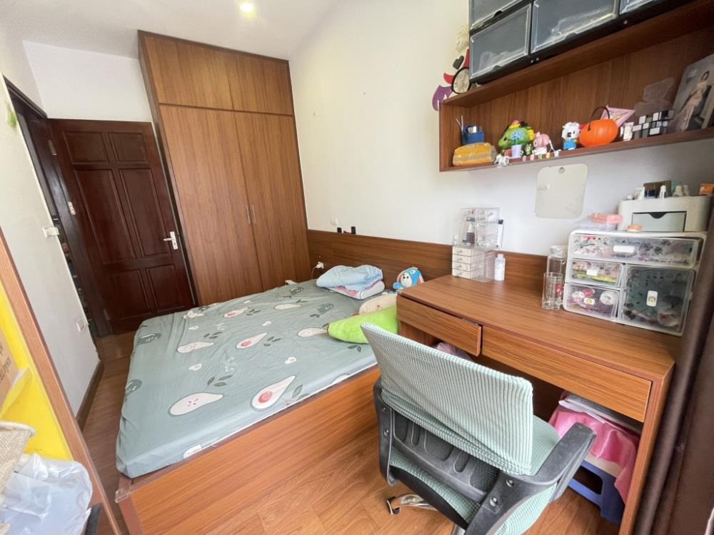 Bán nhà Hữu Hưng, Tây Mỗ: 4 ngủ, giá 7.35 tỷ, ô tô vào tận cửa