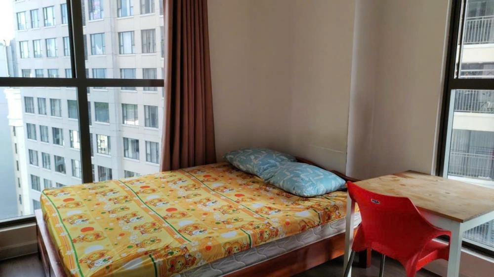 Cho Thuê Căn Hộ Saigon Royal Quận 4 - 2PN, Full NT, View Đẹp - 18TR
