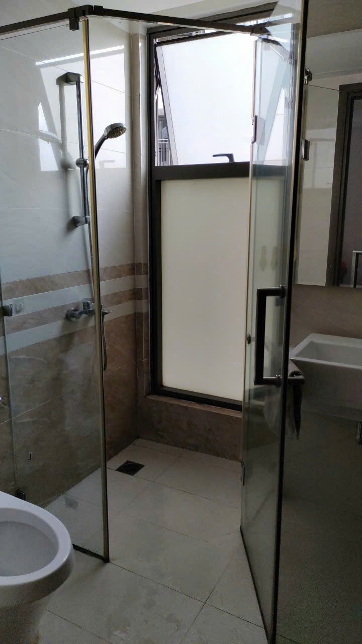 Cho Thuê Căn Hộ Saigon Royal Quận 4 - 2PN, Full NT, View Đẹp - 18TR
