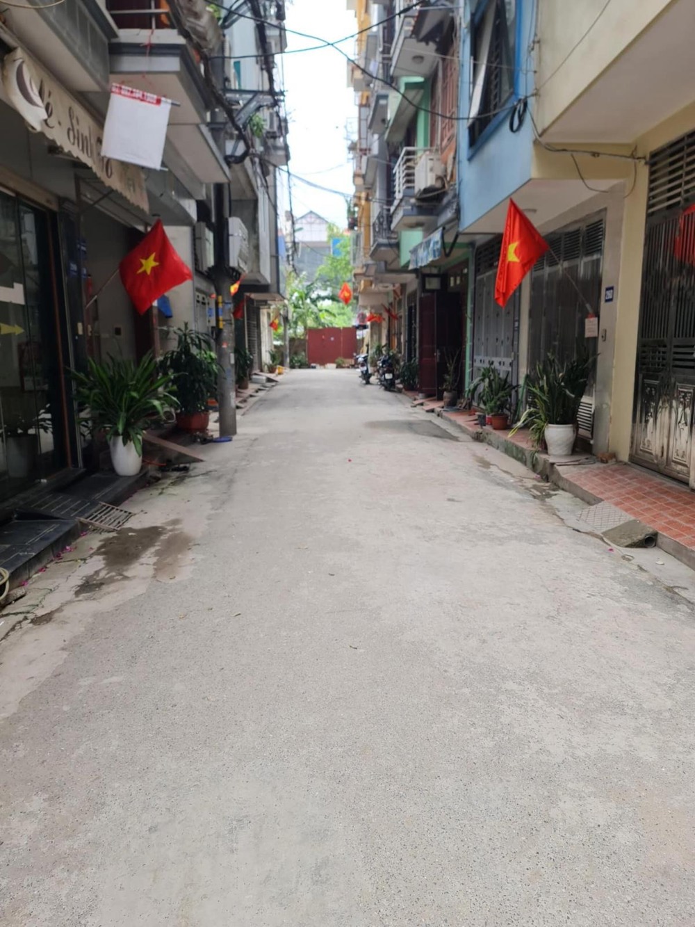 Bán nhà Hà Đông: 60m2, 2 Tầng, Giá Đầu Tư, Ô Tô Đỗ Cửa