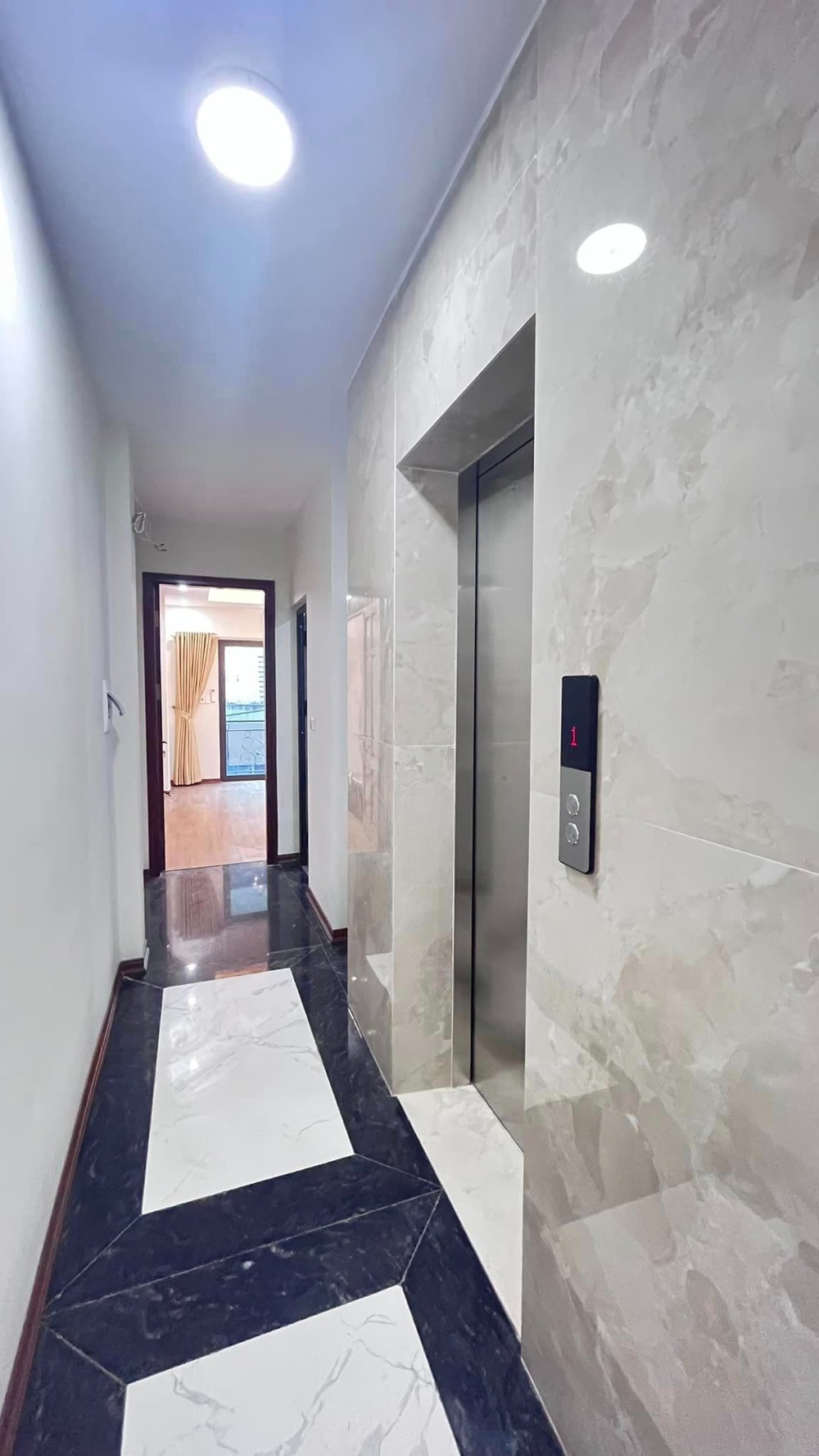Nhà Mới 5 Tầng Mặt Thang Máy Hà Đông - 53m2, Ngõ Oto Đỗ, Giá 12.9 tỷ