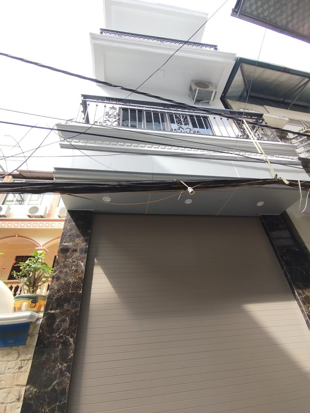 Nhà Mới 45m2, Oto Đỗ, Trung Tâm Văn Quán Hà Đông - Giá 8 Tỷ 9