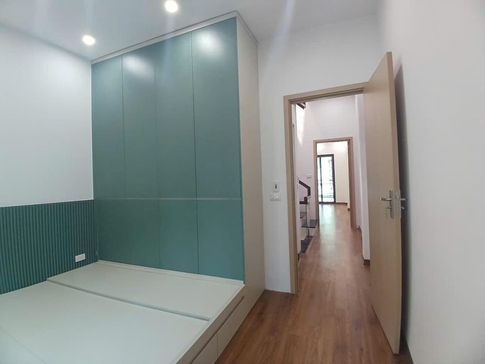 Nhà Mới 45m2, Oto Đỗ, Trung Tâm Văn Quán Hà Đông - Giá 8 Tỷ 9
