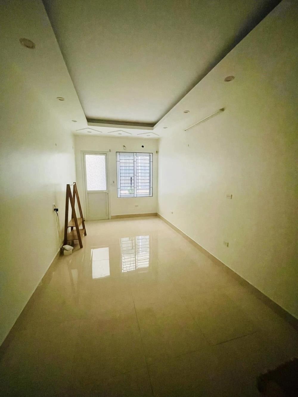 Lê Trọng Tấn Hà Đông: Phân Lô 5 Tầng Mặt Phố, Oto Đỗ Cửa, Giá 6 Tỷ