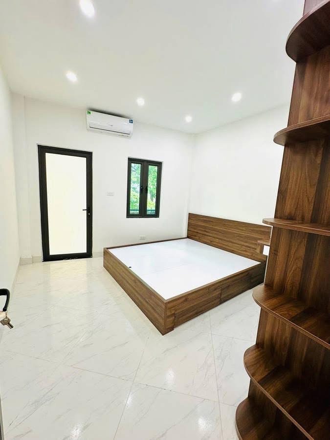 Nhà Mới Xây 5 Tầng, 40m2, Ngõ Ô Tô, An Khánh - Giá Tốt
