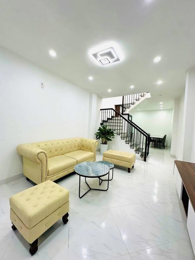 Nhà Mới Xây 5 Tầng, 40m2, Ngõ Ô Tô, An Khánh - Giá Tốt