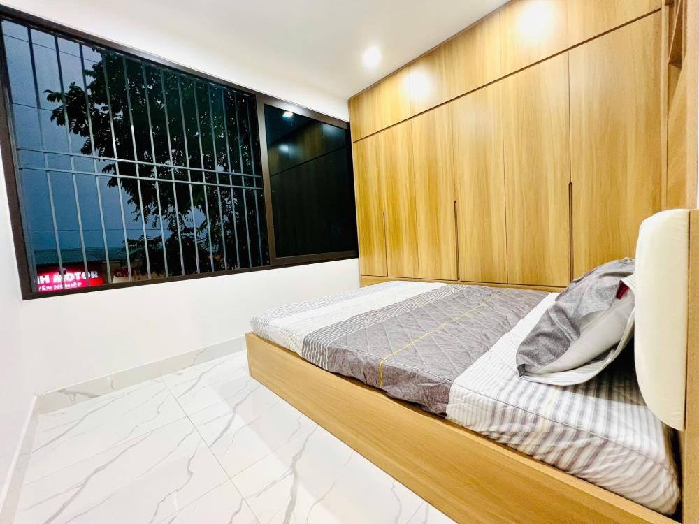 Căn hộ KĐT Nghĩa Đô Full Nội Thất, View Phố - Giá Chỉ 3.98 tỷ