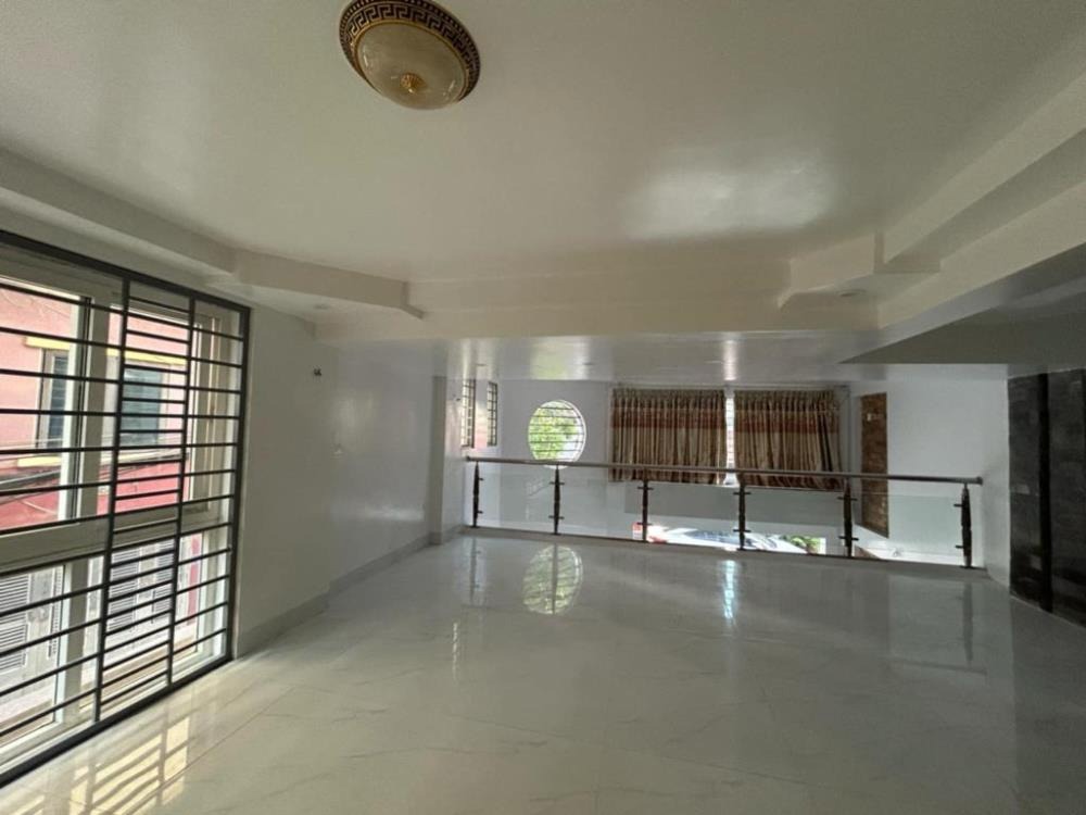 Bán nhà đẹp - Lô góc - Ô tô tránh - Cầu Diễn - Giá Tốt