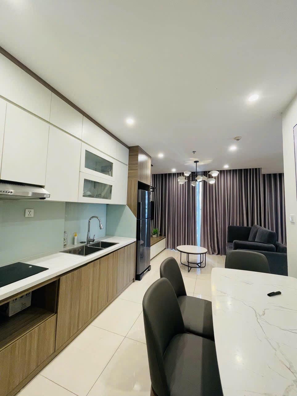 Bán Gấp Căn Góc 2PN, Nội Thất Cao Cấp, Giá Tốt 3.2 Tỷ