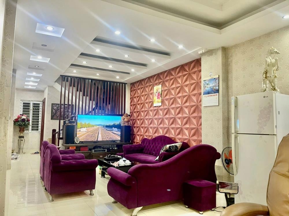 Nhà Mặt Phố An Dương Vương View Sông Hồng - Vỉa Hè Rộng - Kinh Doanh Đỉnh Cao
