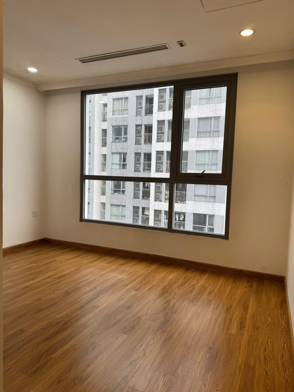 Bán nhanh căn hộ 3PN Park Hill 115m² - Giá tốt, View đẹp