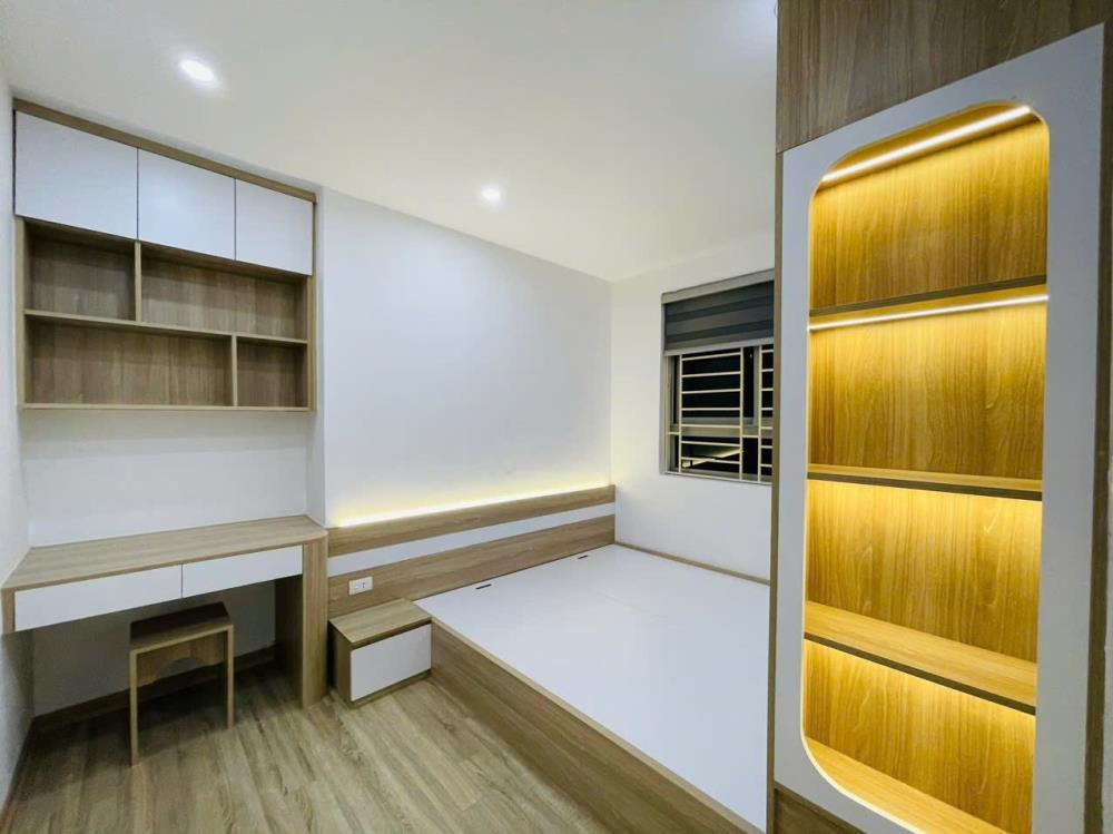Bán Căn Góc 3PN, 2VS, 76m2, View Thông Thoáng HH2C Linh Đàm - Giá Tốt, Full Đồ
