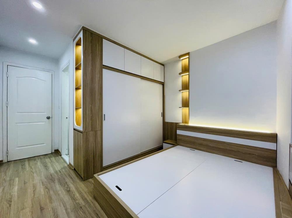 Bán Căn Góc 3PN, 2VS, 76m2, View Thông Thoáng HH2C Linh Đàm - Giá Tốt, Full Đồ