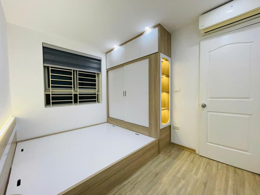 Bán Căn Góc 3PN, 2VS, 76m2, View Thông Thoáng HH2C Linh Đàm - Giá Tốt, Full Đồ