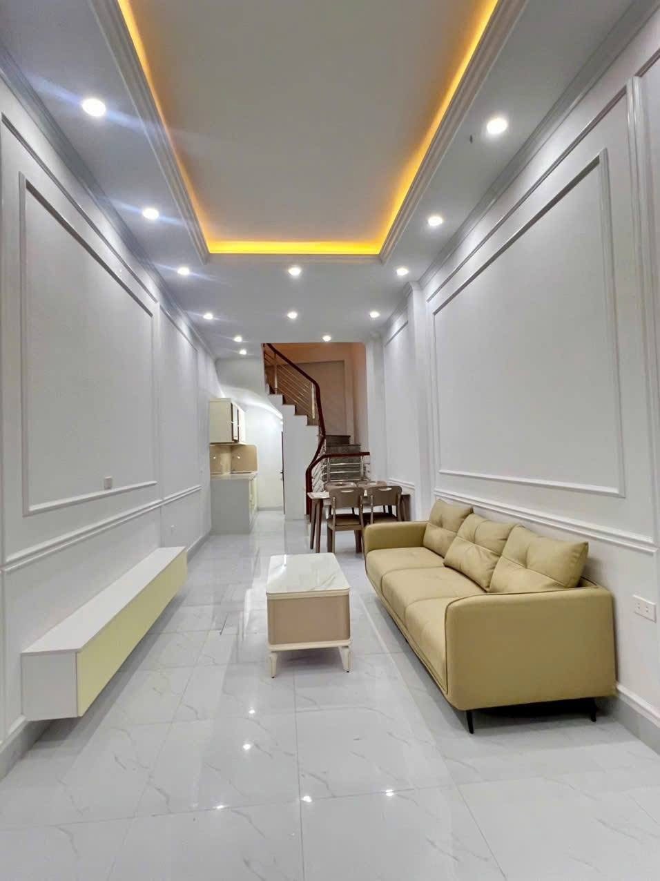 Nhà Văn Quán Hà Đông: 5 Tầng, Mặt Ngõ Ô Tô, Giá Tốt - Sơn 0397033017