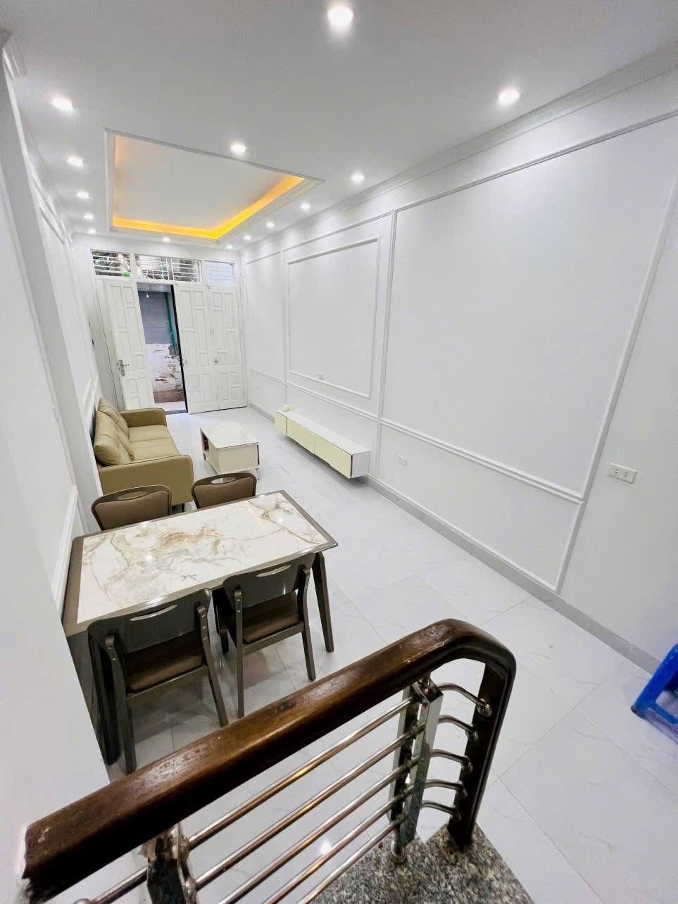 Nhà Văn Quán Hà Đông: 5 Tầng, Mặt Ngõ Ô Tô, Giá Tốt - Sơn 0397033017