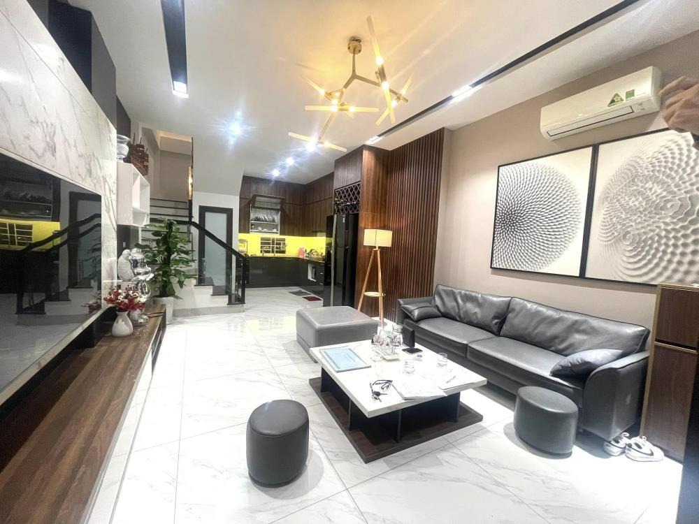 Phân Lô OTO Đỗ Cửa 5 Tầng Hà Đông | Full Nội Thất - Giá Tốt
