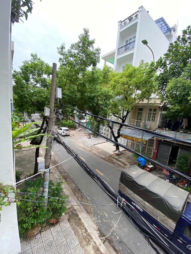 Mặt tiền kinh doanh đường 8m, P4, Q8 - 45m2 - Chỉ 8.x tỷ