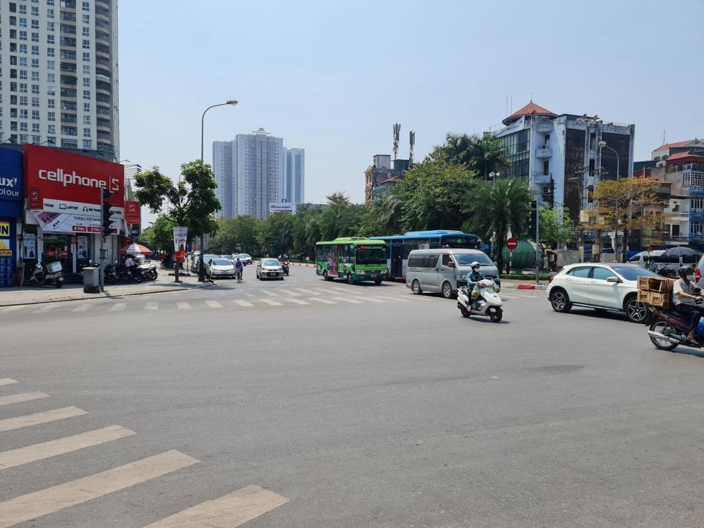 Siêu phẩm nhà mặt phố Quang Trung, Hà Đông - Kinh doanh đỉnh cao, Vỉa hè rộng