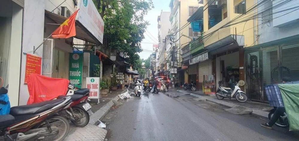 Siêu phẩm nhà mặt phố Quang Trung, Hà Đông - Kinh doanh đỉnh cao, Vỉa hè rộng