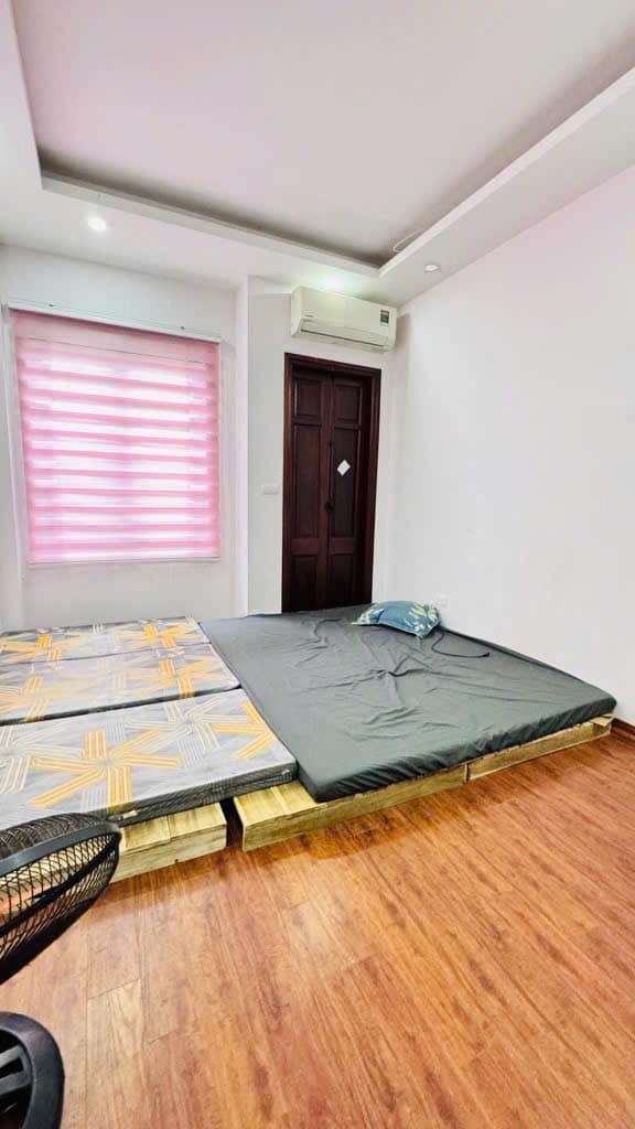 Nhà Đẹp Bùi Xương Trạch - 38m2 x 5 Tầng - Ngõ Ô Tô - Giá Rẻ