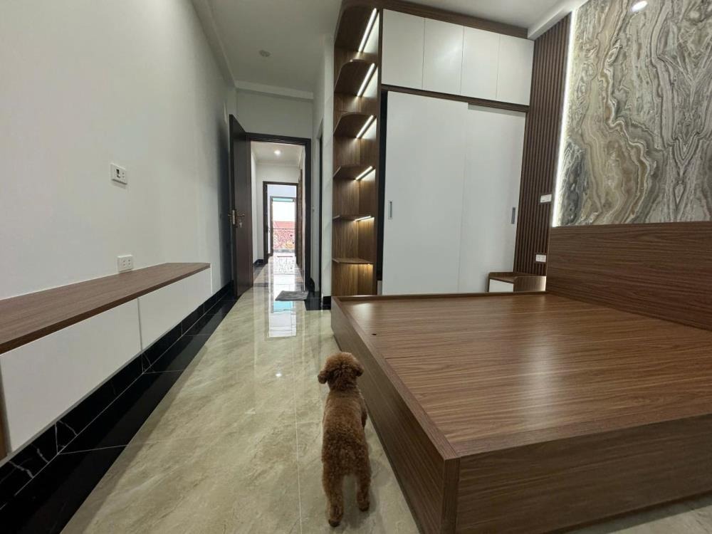 Nhà Cổ Nhuế 55m2 x 5 Tầng, Thang Máy, Full Nội Thất - Giá Tốt