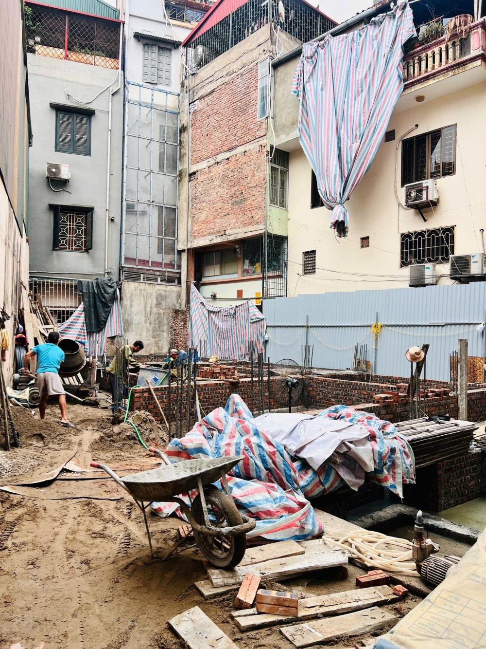 Bán nhà Minh Khai, 5 tầng, 30m2, Full nội thất, 7.5 tỷ - Vị trí đẹp, tiện kinh doanh