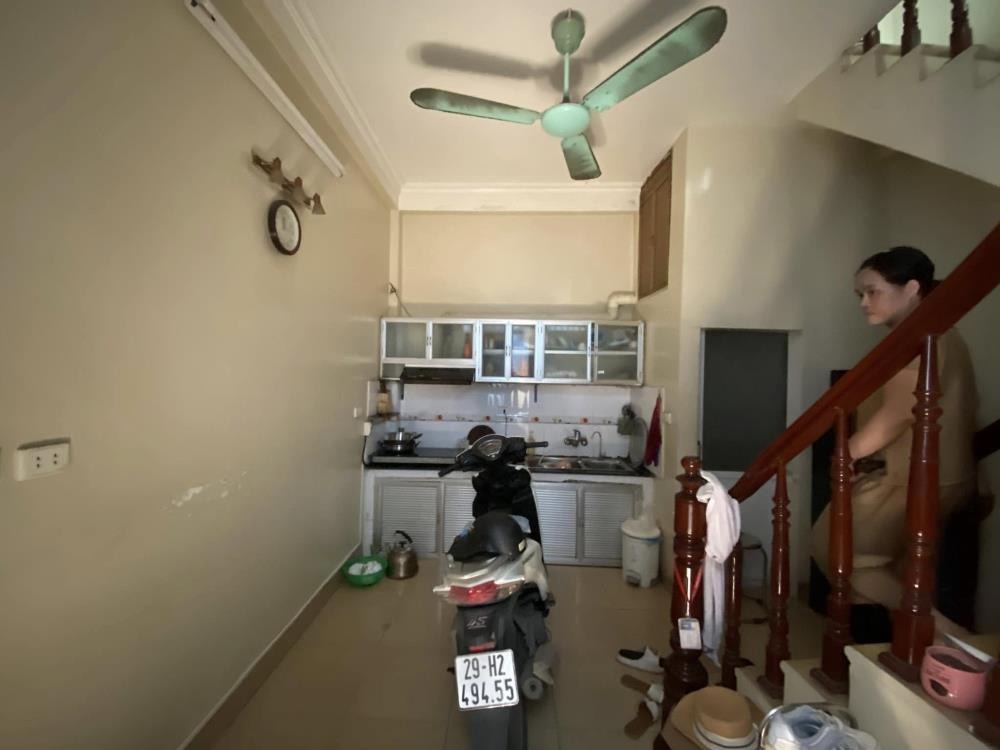Bán Gấp Nhà Thịnh Liệt - Hoàng Mai: 25m2, 4 Tầng, 3PN, Giá 3.5 Tỷ