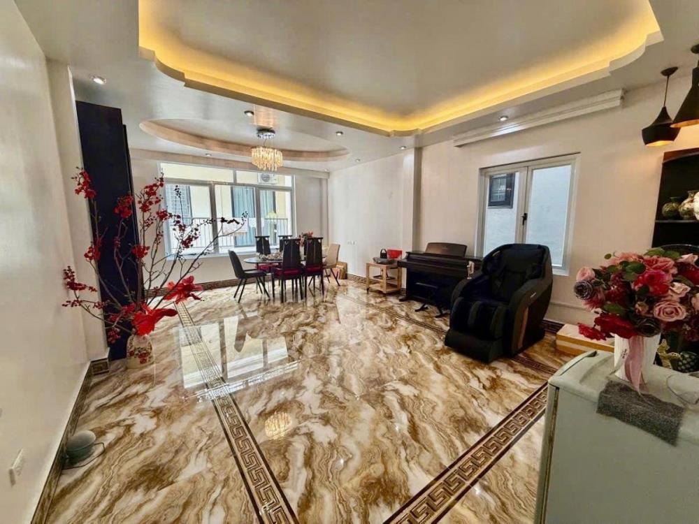 Nhà đẹp Vĩnh Phúc, Ba Đình 73m2*4 Tầng, Mặt Tiền 4.7m, Ô Tô Đỗ Cận Nhà